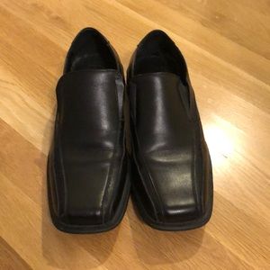 Men’s Aldo black loafers